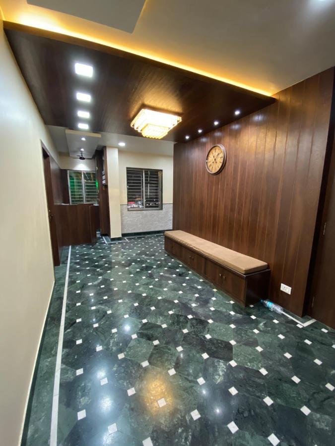 Shivam Hotels โกลกาตา ภายนอก รูปภาพ